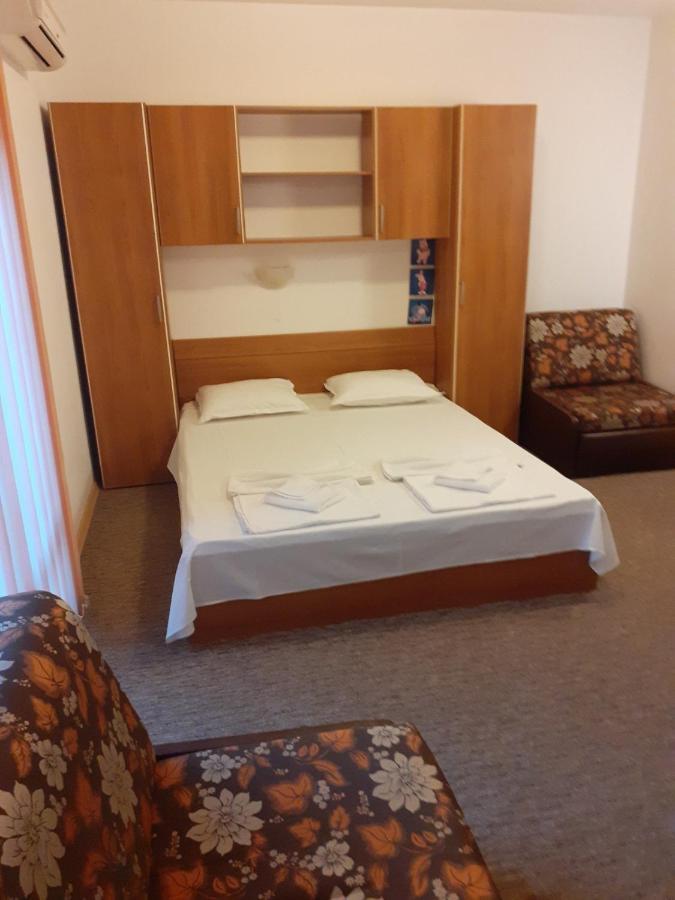 Adri Guest House Nesebar Luaran gambar