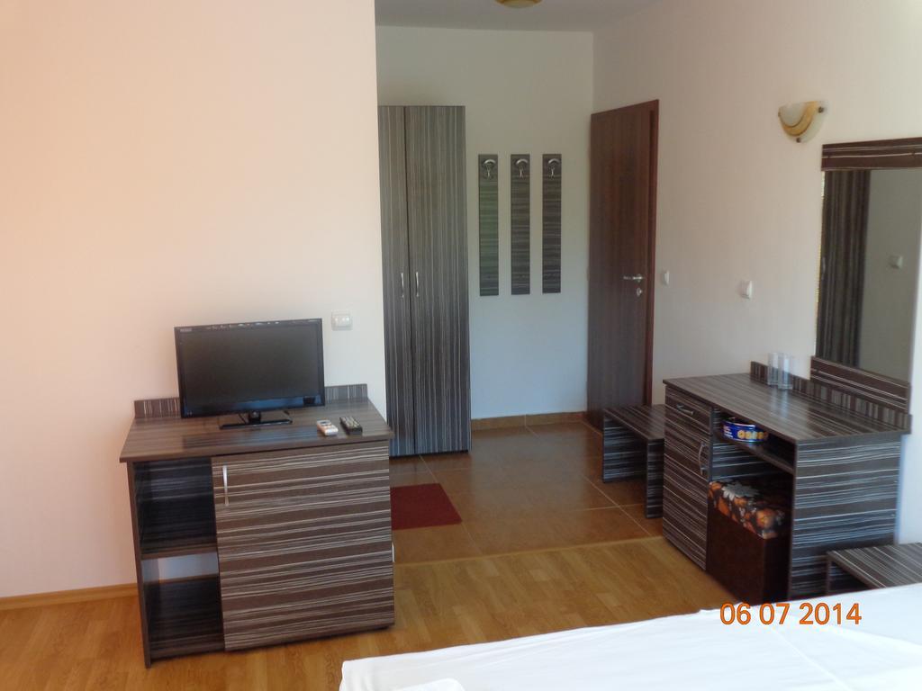 Adri Guest House Nesebar Luaran gambar